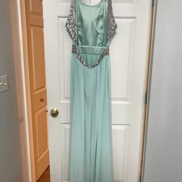 Sequined prom dress - Picture 2 of 2